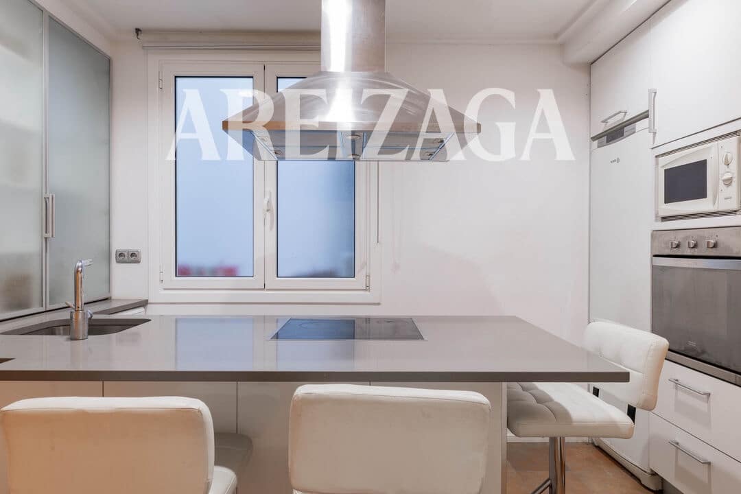 3 slaapkamer Flat te koop in Donostia-San Sebastian - € 760.000 (Ref: 9939198)