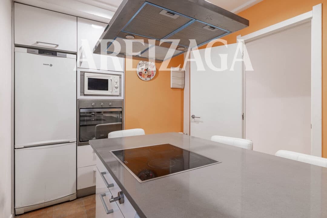 3 slaapkamer Flat te koop in Donostia-San Sebastian - € 760.000 (Ref: 9939198)