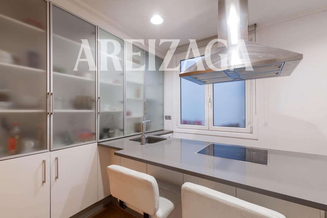 3 slaapkamer Flat te koop in Donostia-San Sebastian - € 760.000 (Ref: 9939198)