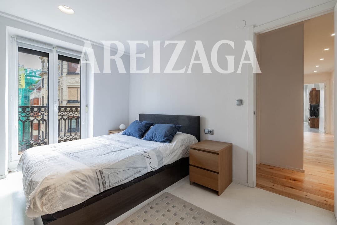 3 slaapkamer Flat te koop in Donostia-San Sebastian - € 760.000 (Ref: 9939198)