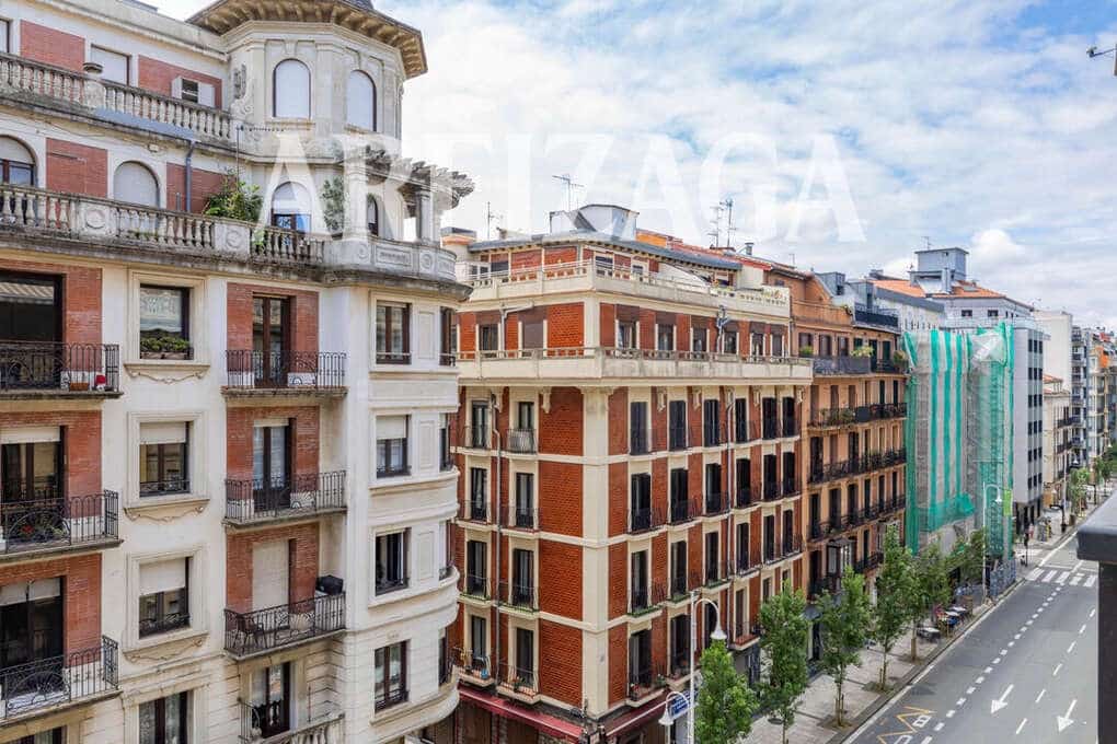 3 slaapkamer Flat te koop in Donostia-San Sebastian - € 760.000 (Ref: 9939198)