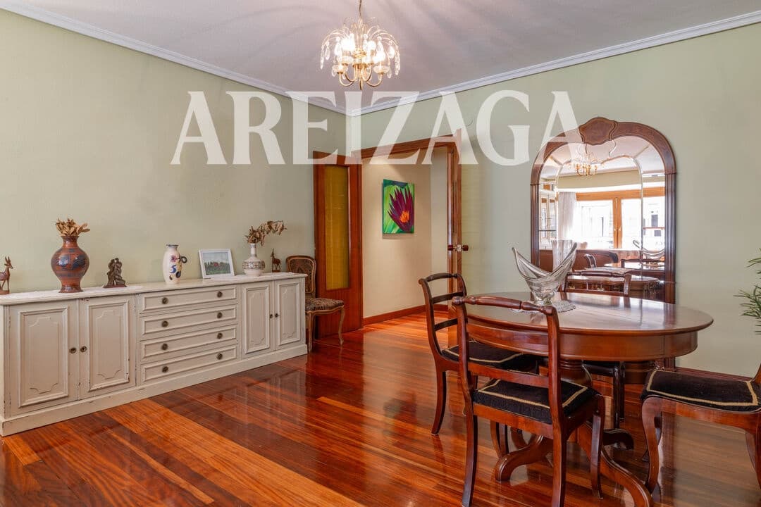4 soverom Leilighet til salgs i Donostia-San Sebastian - € 1 195 000 (Ref: 9944850)