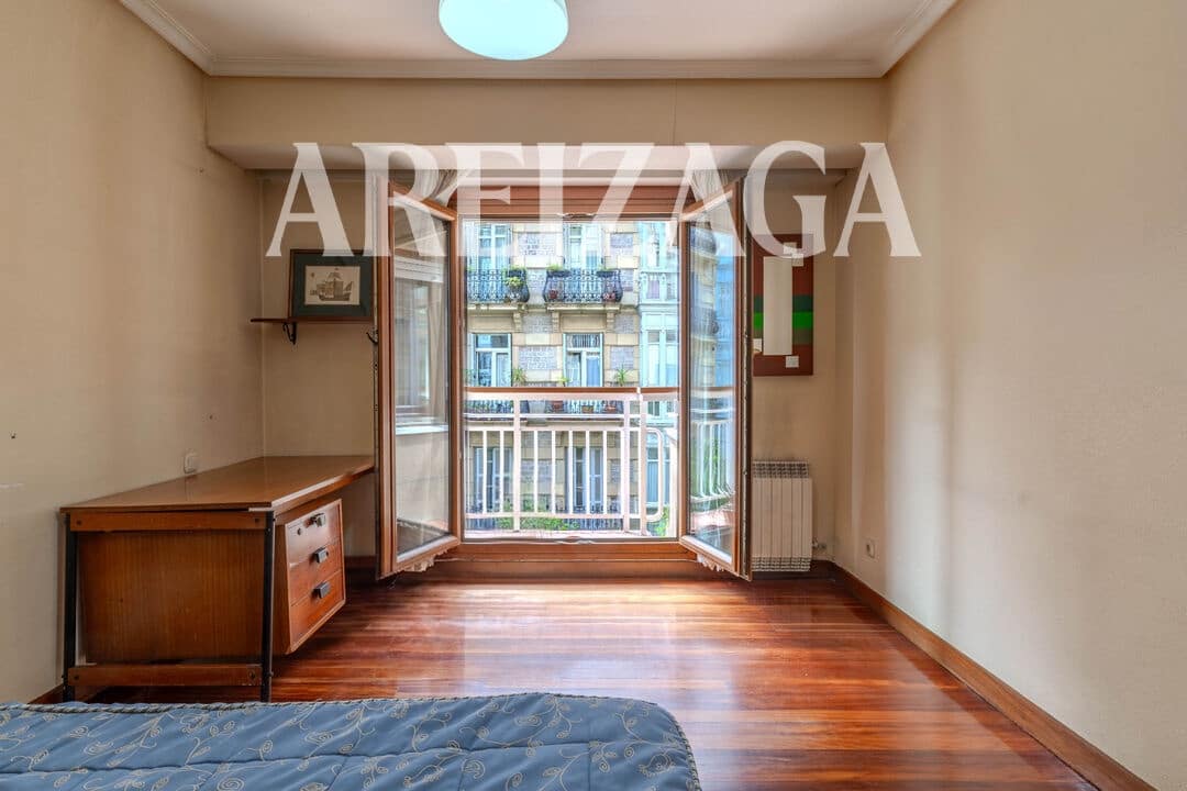 4 soverom Leilighet til salgs i Donostia-San Sebastian - € 1 195 000 (Ref: 9944850)
