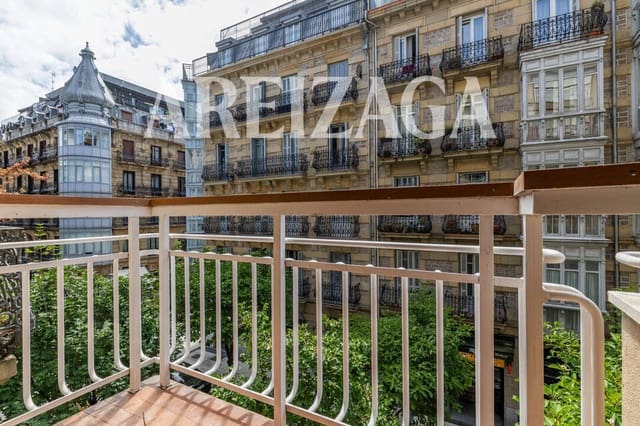 4 soverom Leilighet til salgs i Donostia-San Sebastián - € 1 195 000 (Ref: 9944850)