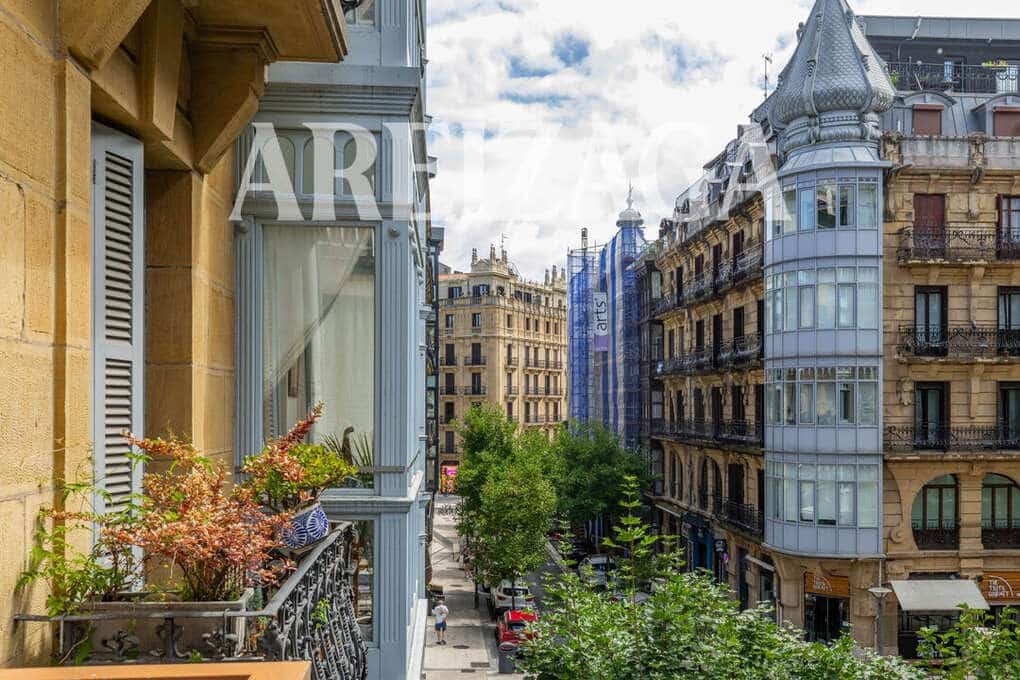 4 soverom Leilighet til salgs i Donostia-San Sebastian - € 1 195 000 (Ref: 9944850)