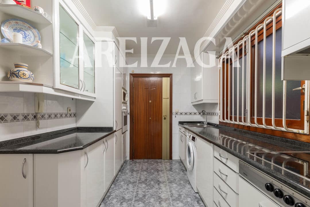 4 soverom Leilighet til salgs i Donostia-San Sebastian - € 1 195 000 (Ref: 9944850)