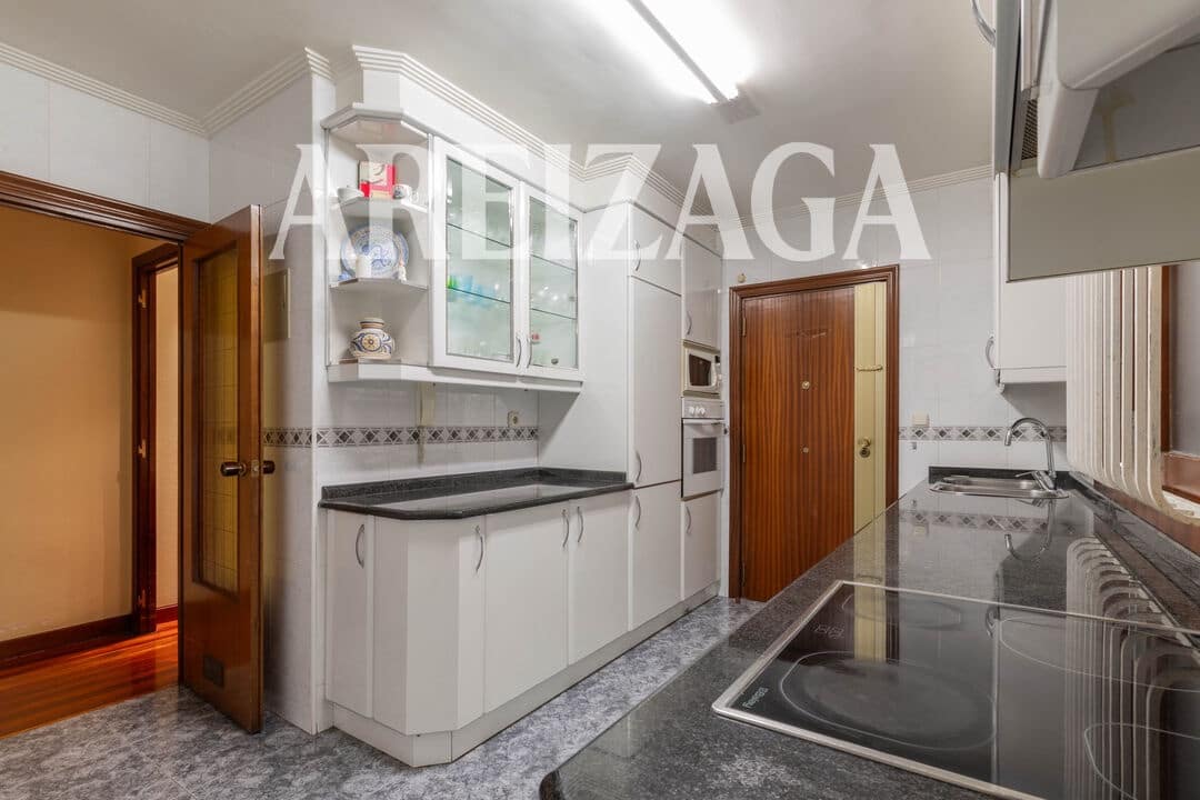 4 soverom Leilighet til salgs i Donostia-San Sebastian - € 1 195 000 (Ref: 9944850)