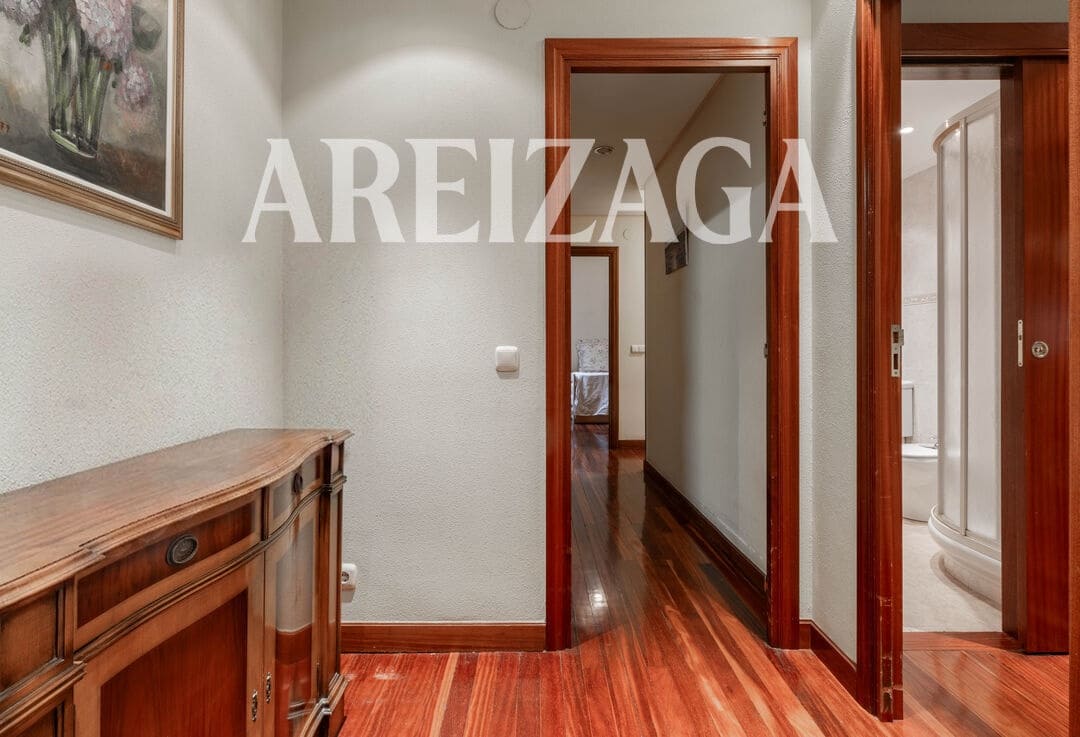 4 soverom Leilighet til salgs i Donostia-San Sebastian - € 1 195 000 (Ref: 9944850)