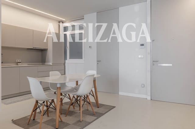 Piso de 1 habitación en Donostia-San Sebastián en venta - 575.000 € (Ref: 9953580)