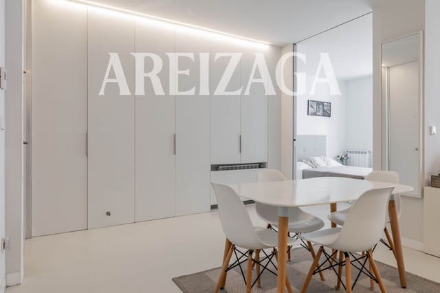 Piso de 1 habitación en Donostia-San Sebastián en venta - 575.000 € (Ref: 9953580)