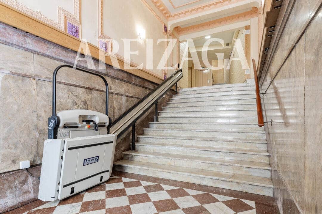 Piso de 1 habitación en Donostia-San Sebastián en venta - 575.000 € (Ref: 9953580)