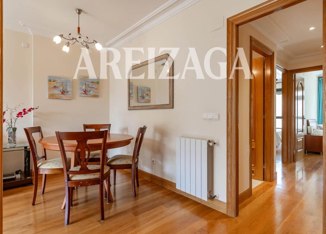 2 slaapkamer Flat te koop in Donostia-San Sebastian - € 780.000 (Ref: 9958907)