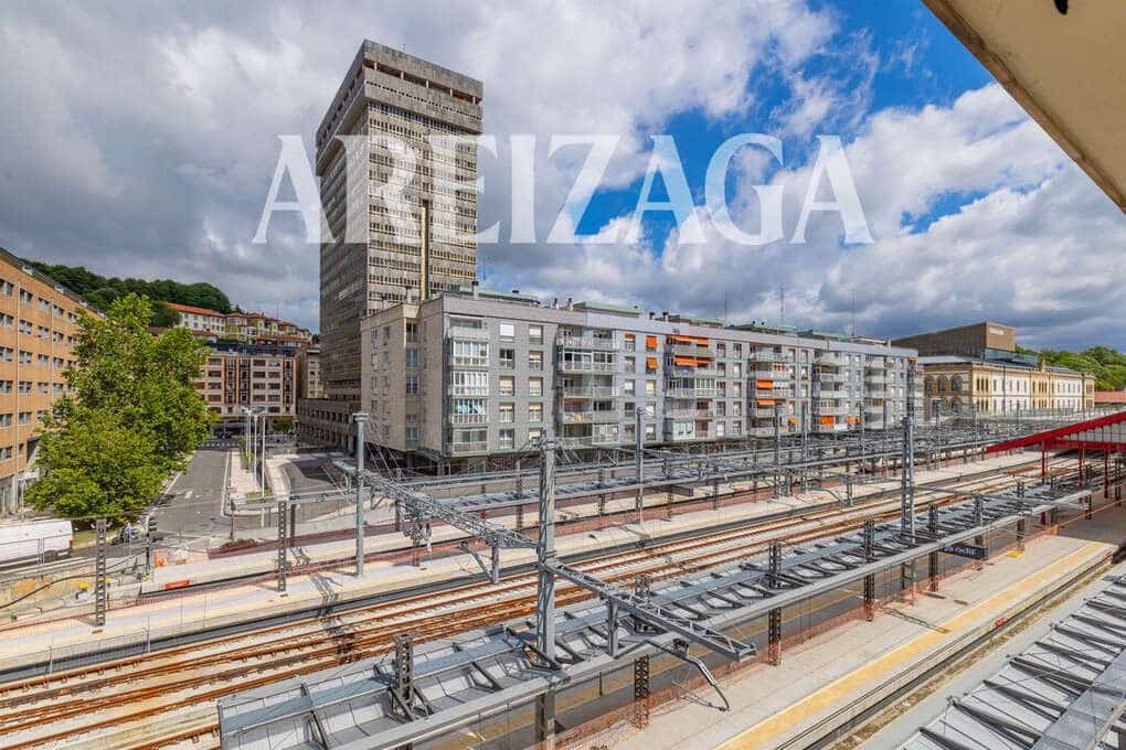 2 slaapkamer Flat te koop in Donostia-San Sebastian - € 780.000 (Ref: 9958907)