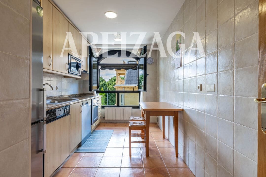 2 slaapkamer Flat te koop in Donostia-San Sebastian - € 780.000 (Ref: 9958907)
