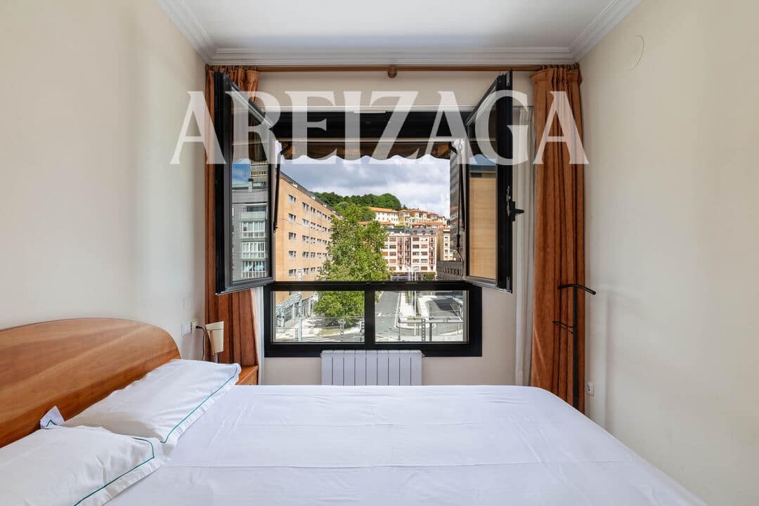 2 slaapkamer Flat te koop in Donostia-San Sebastian - € 780.000 (Ref: 9958907)