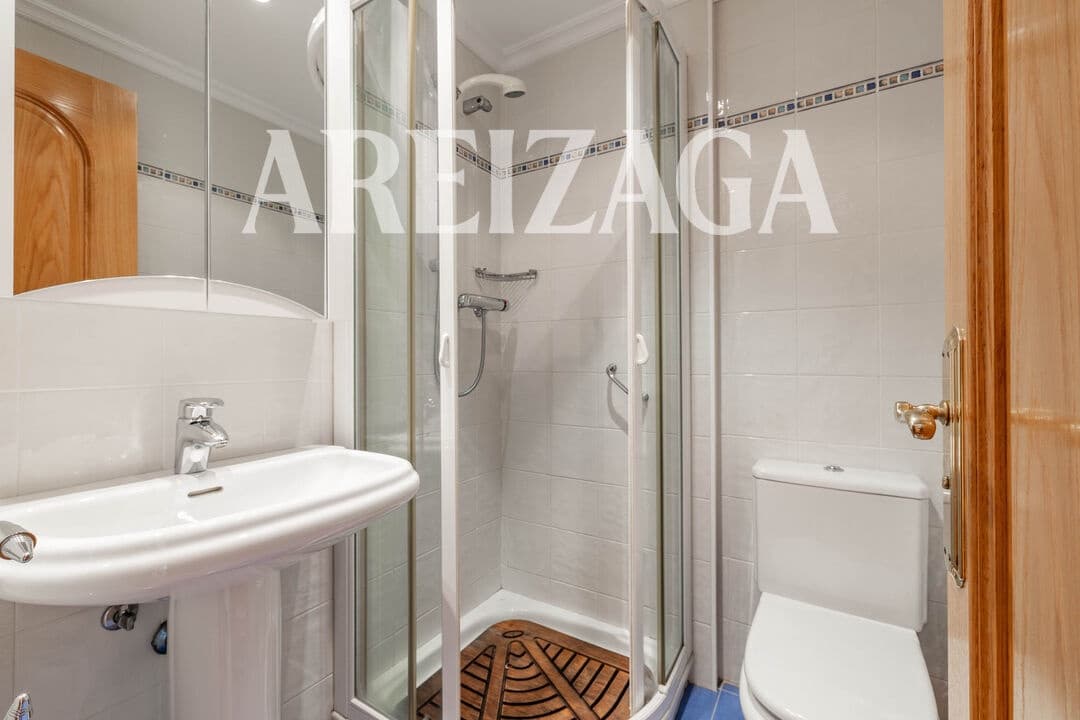2 slaapkamer Flat te koop in Donostia-San Sebastian - € 780.000 (Ref: 9958907)