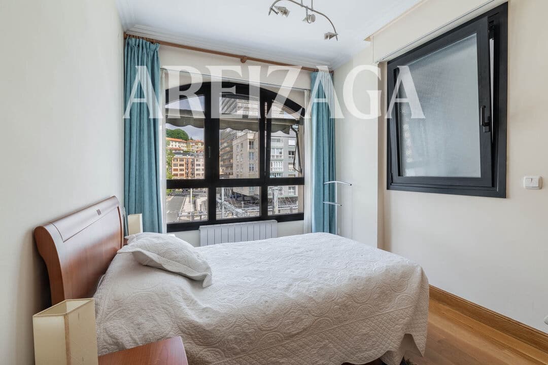 2 slaapkamer Flat te koop in Donostia-San Sebastian - € 780.000 (Ref: 9958907)