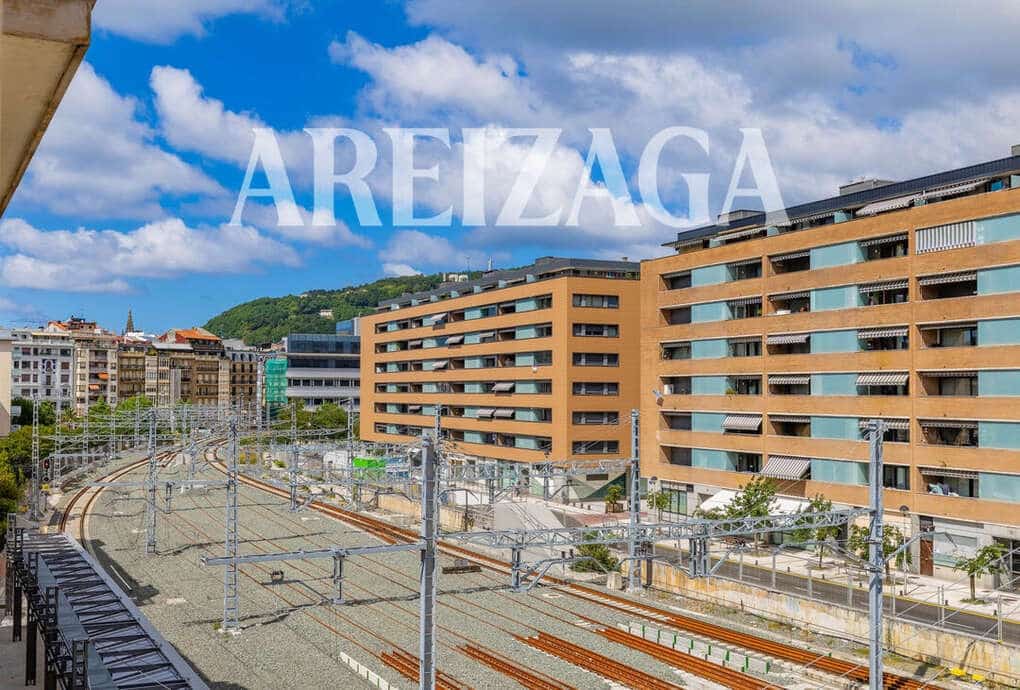 2 slaapkamer Flat te koop in Donostia-San Sebastian - € 780.000 (Ref: 9958907)