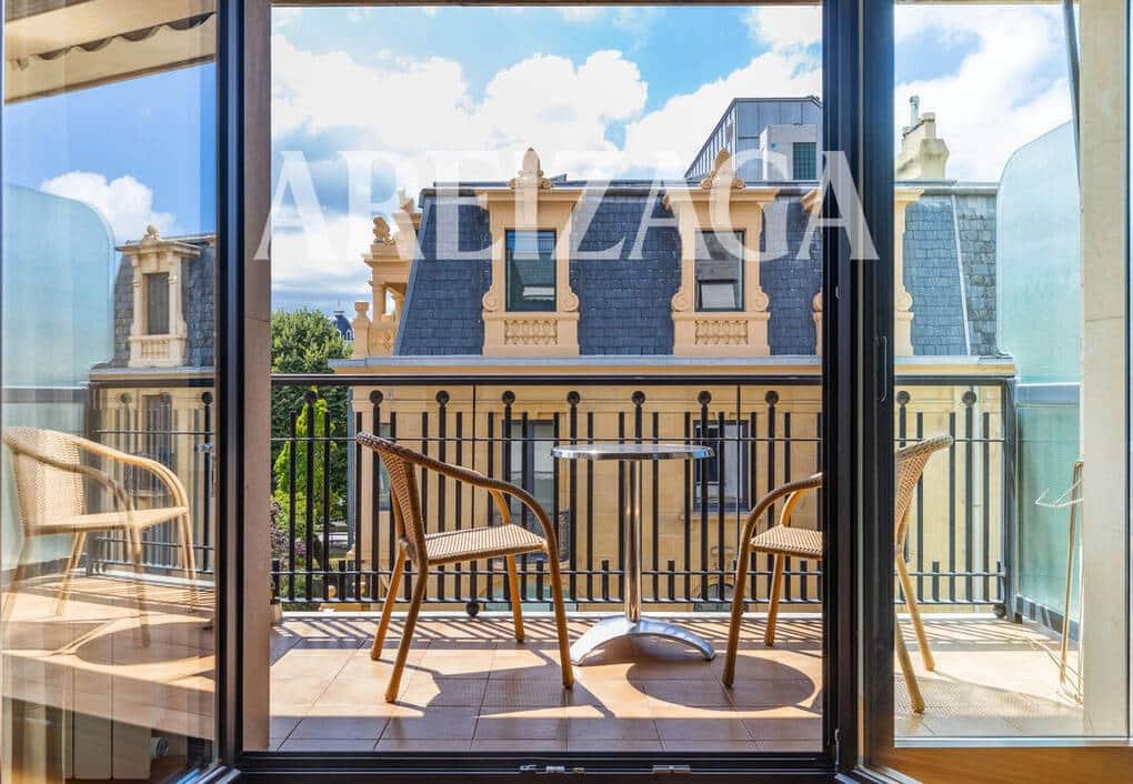 2 slaapkamer Flat te koop in Donostia-San Sebastian - € 780.000 (Ref: 9958907)
