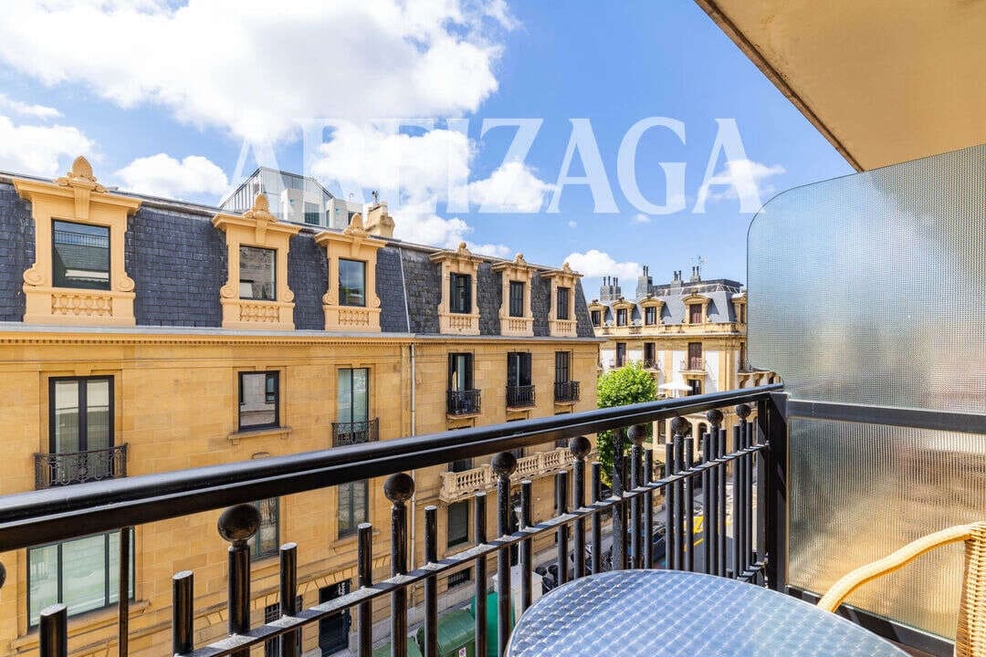 2 slaapkamer Flat te koop in Donostia-San Sebastian - € 780.000 (Ref: 9958907)