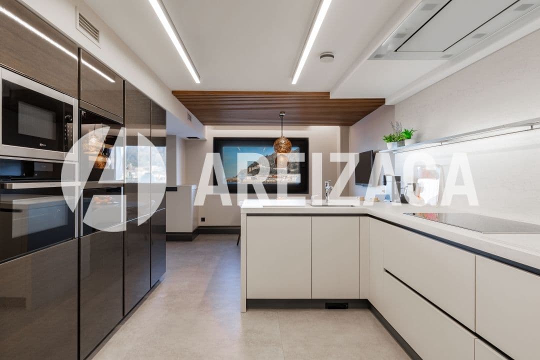 3 sypialnia Mieszkanie na sprzedaż w Donostia-San Sebastian - 3 600 000 € (Ref: 9961774)