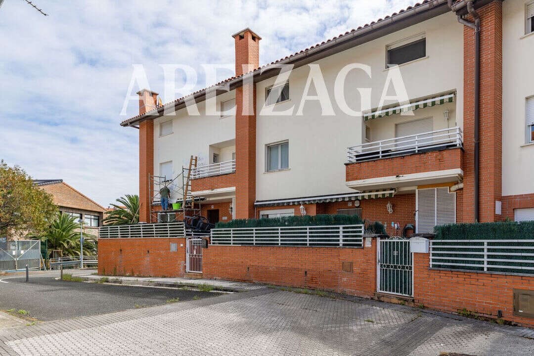 5 soverom Kjedet enebolig til salgs i Donostia-San Sebastian - € 995 000 (Ref: 9977976)
