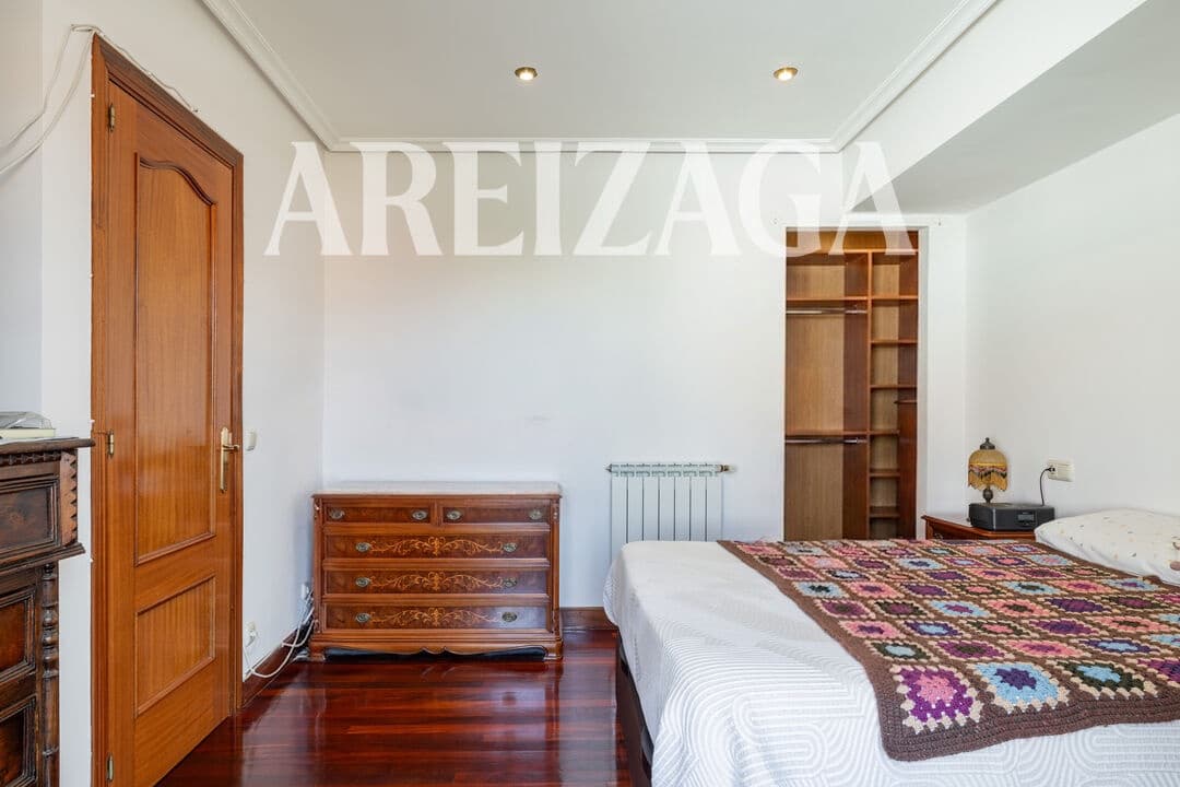 5 soverom Kjedet enebolig til salgs i Donostia-San Sebastian - € 995 000 (Ref: 9977976)