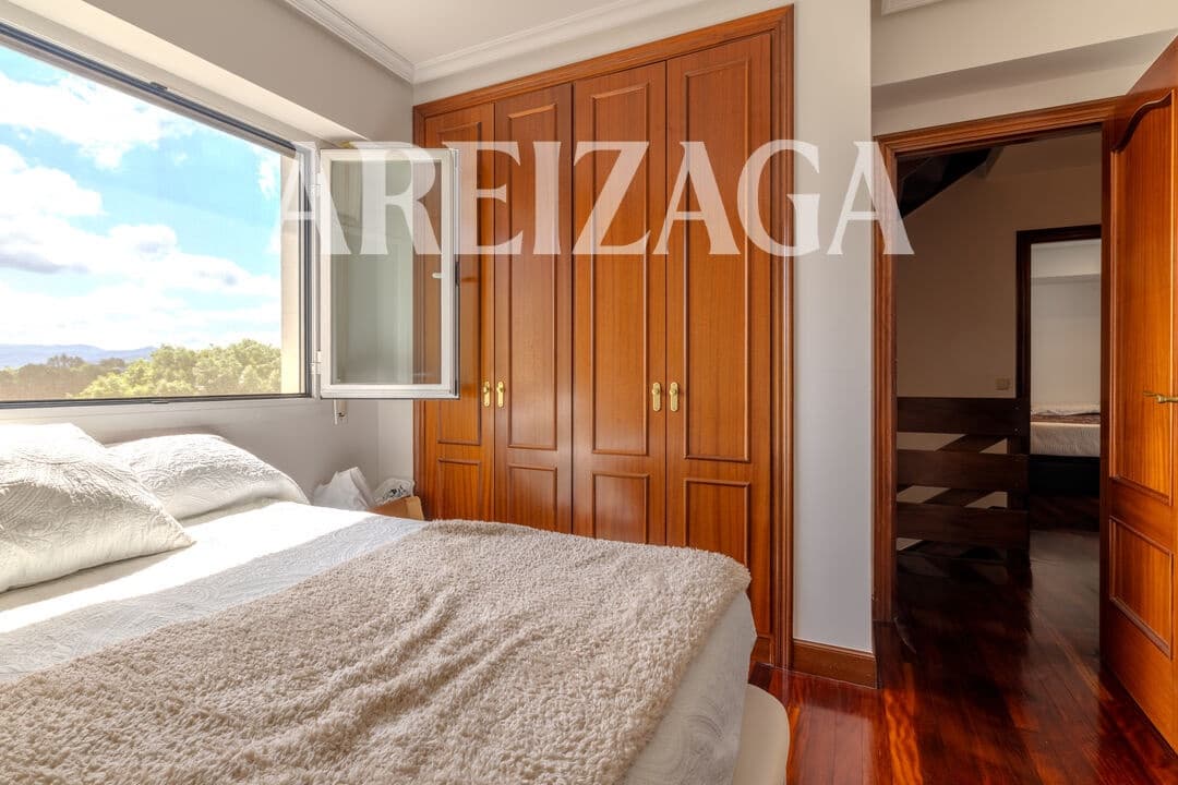 5 soverom Kjedet enebolig til salgs i Donostia-San Sebastian - € 995 000 (Ref: 9977976)