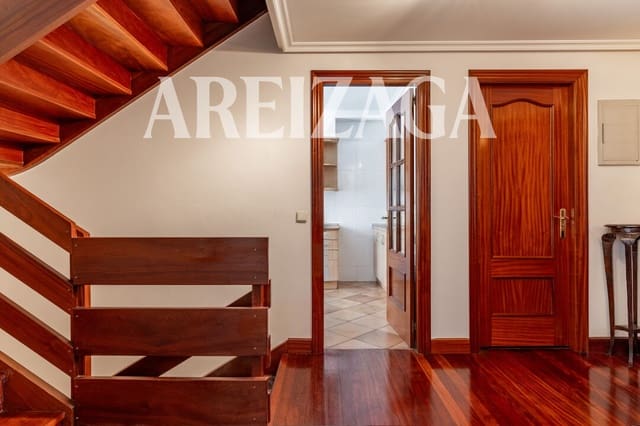 5 soverom Kjedet enebolig til salgs i Donostia-San Sebastián - € 995 000 (Ref: 9977976)