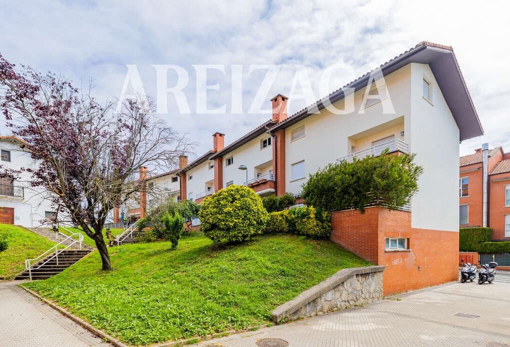 5 soverom Kjedet enebolig til salgs i Donostia-San Sebastian - € 995 000 (Ref: 9977976)