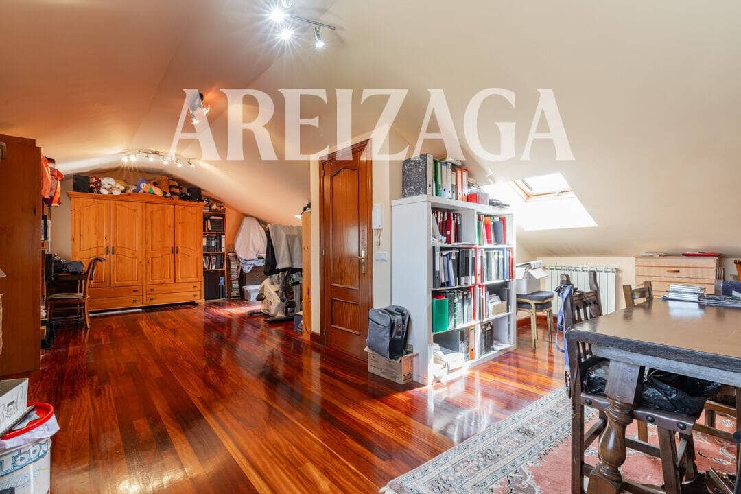 5 soverom Kjedet enebolig til salgs i Donostia-San Sebastian - € 995 000 (Ref: 9977976)