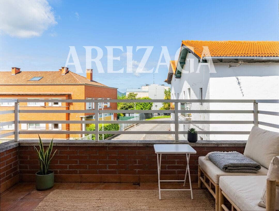 5 soverom Kjedet enebolig til salgs i Donostia-San Sebastian - € 995 000 (Ref: 9977976)