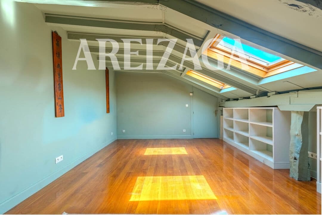 3 Zimmer Wohnung zu verkaufen in Donostia-San Sebastian - 1.300.000 € (Ref: 9977977)