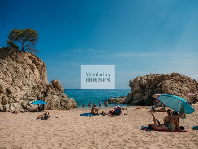 Terrain à Bâtir à vendre à Canyelles, Lloret de Mar - 95 000 € (Ref: 10011137)