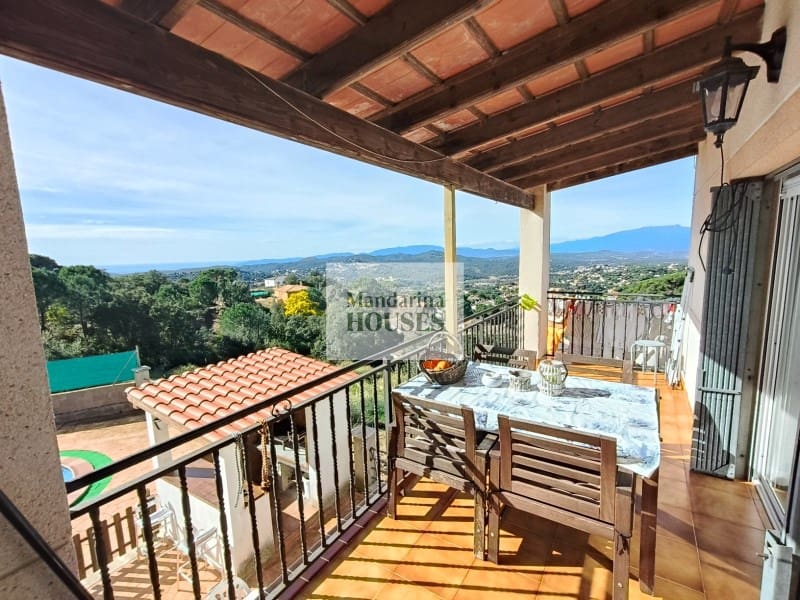 4 quarto Moradia para venda em Vidreres com piscina garagem - 360 000 € (Ref: 10015211)