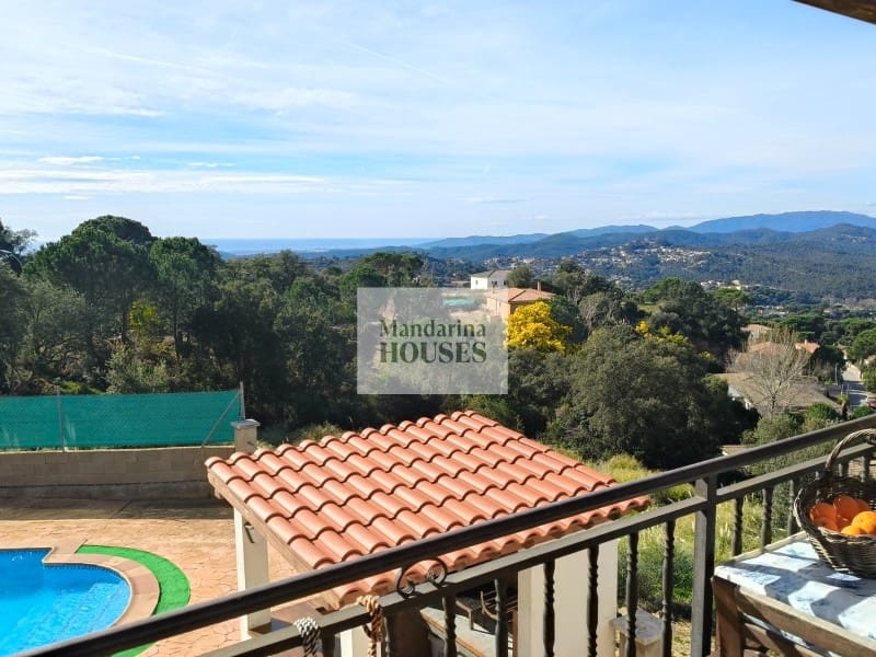 4 quarto Moradia para venda em Vidreres com piscina garagem - 360 000 € (Ref: 10015211)