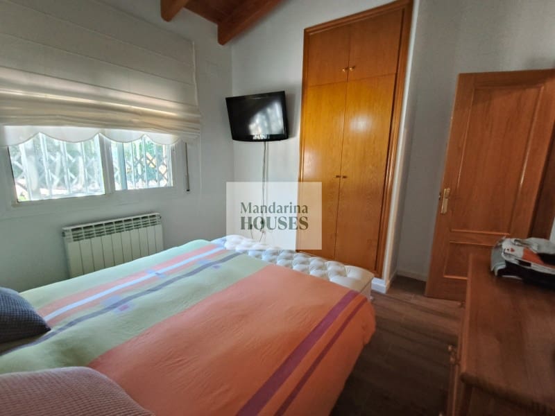 4 quarto Moradia para venda em Vidreres com piscina garagem - 360 000 € (Ref: 10015211)
