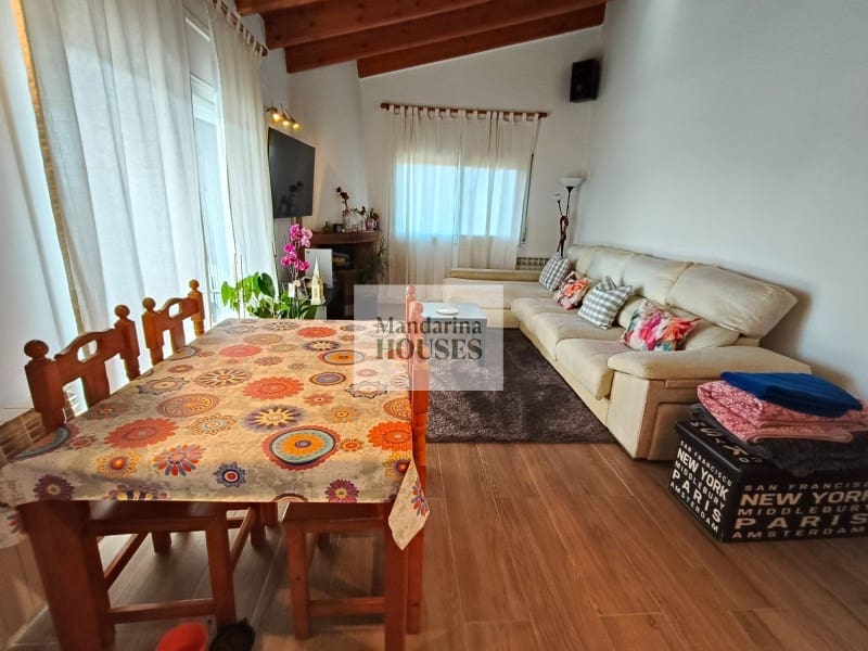 4 quarto Moradia para venda em Vidreres com piscina garagem - 360 000 € (Ref: 10015211)