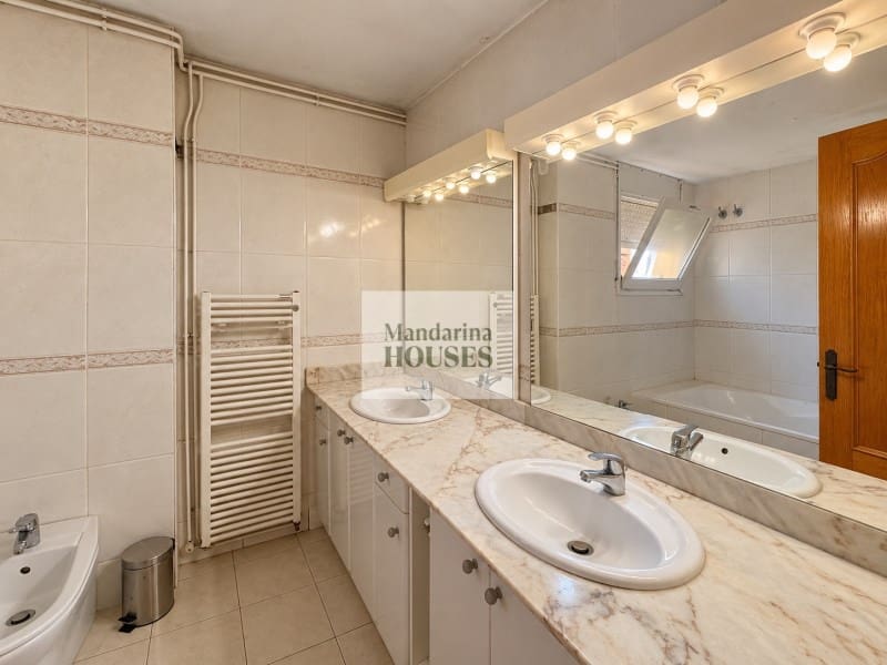 3 quarto Apartamento para venda em Lloret de Mar com garagem - 360 000 € (Ref: 10109361)