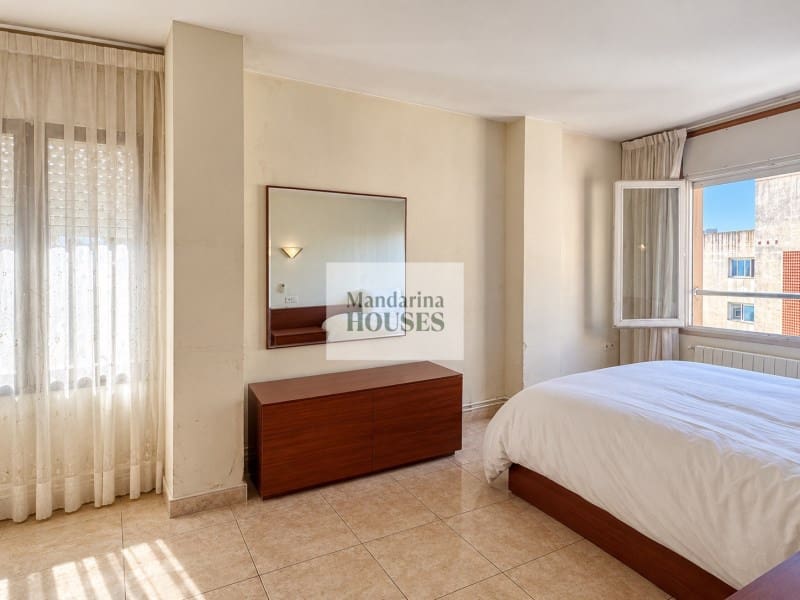 3 bedroom Apartment for sale in Lloret de Mar with garage - € 352,000 (Ref: 10109361)