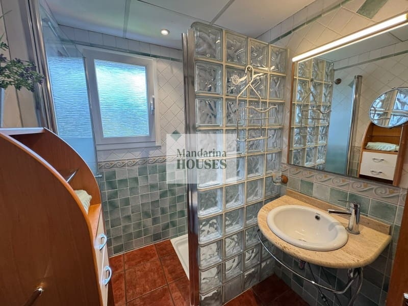 2 bedroom Villa for sale in Tossa de Mar with pool - € 350,000 (Ref: 10119025)