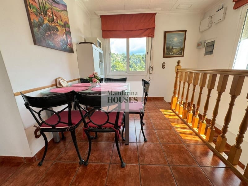 2 bedroom Villa for sale in Tossa de Mar with pool - € 350,000 (Ref: 10119025)