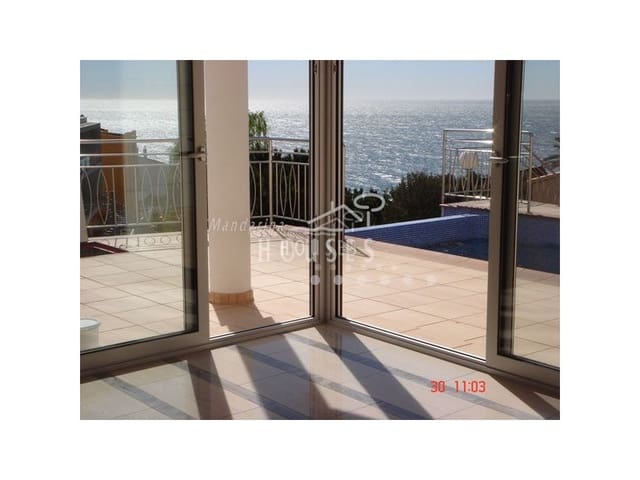 4 bedroom Villa for sale in Centre, Lloret de Mar - € 2,300,000 (Ref: 3419806)