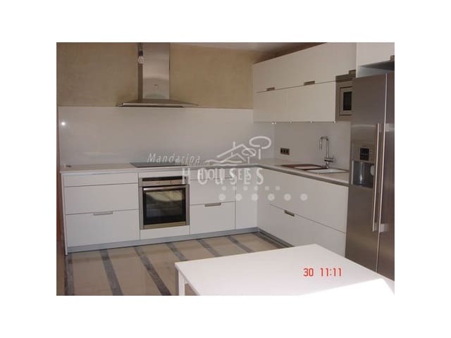 4 bedroom Villa for sale in Centre, Lloret de Mar - € 2,300,000 (Ref: 3419806)