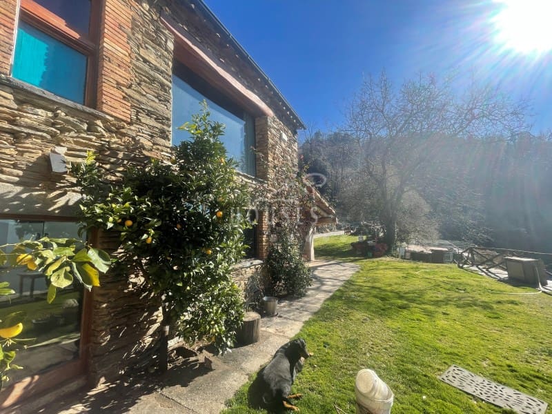 7 sovrum Finca/Hus på landet till salu i Sant Celoni med pool garage - 1 500 000 € (Ref: 3419841)