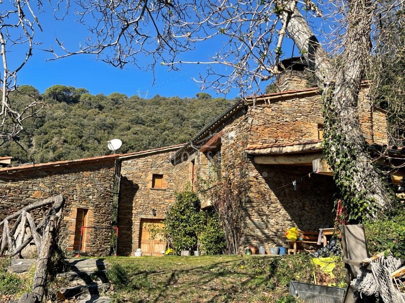 7 sovrum Finca/Hus på landet till salu i Sant Celoni med pool garage - 1 500 000 € (Ref: 3419841)