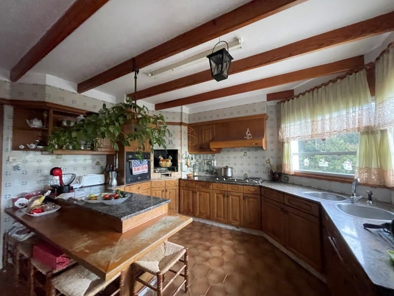 5 soveværelse Villa til salg i Blanes med swimmingpool garage - € 850.000 (Ref: 3419843)