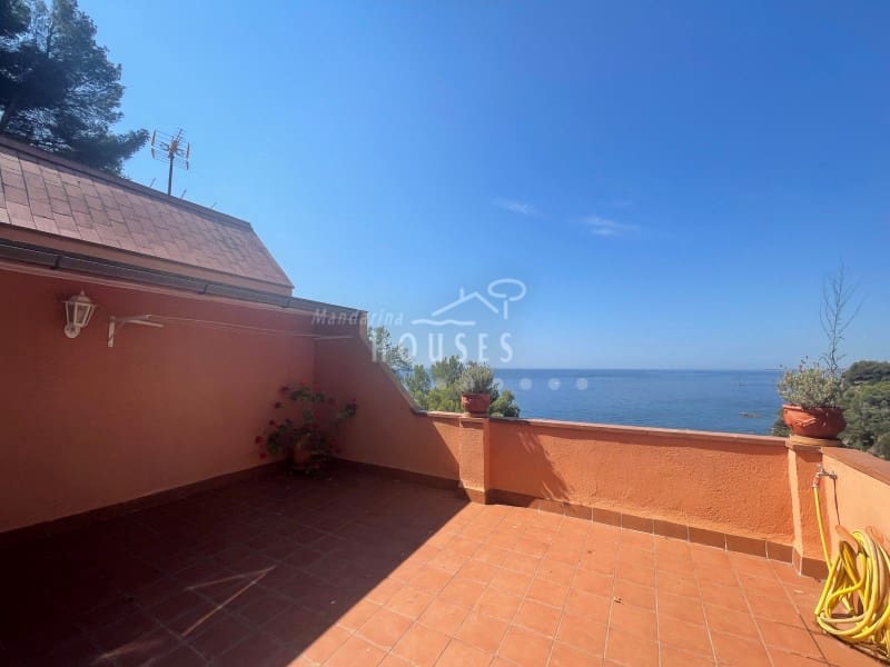 5 sovrum Villa till salu i Lloret de Mar med pool garage - 1 395 000 € (Ref: 3419865)