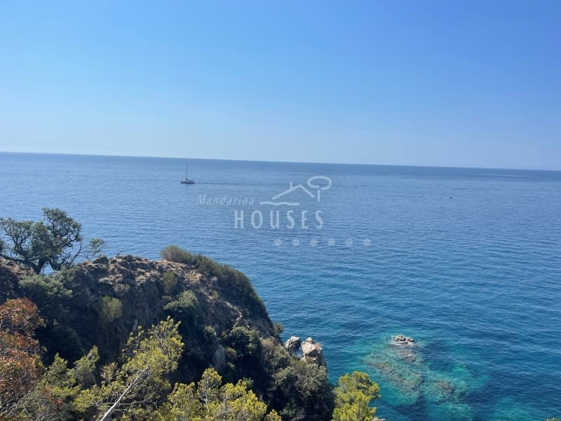 5 sovrum Villa till salu i Lloret de Mar med pool garage - 1 395 000 € (Ref: 3419865)