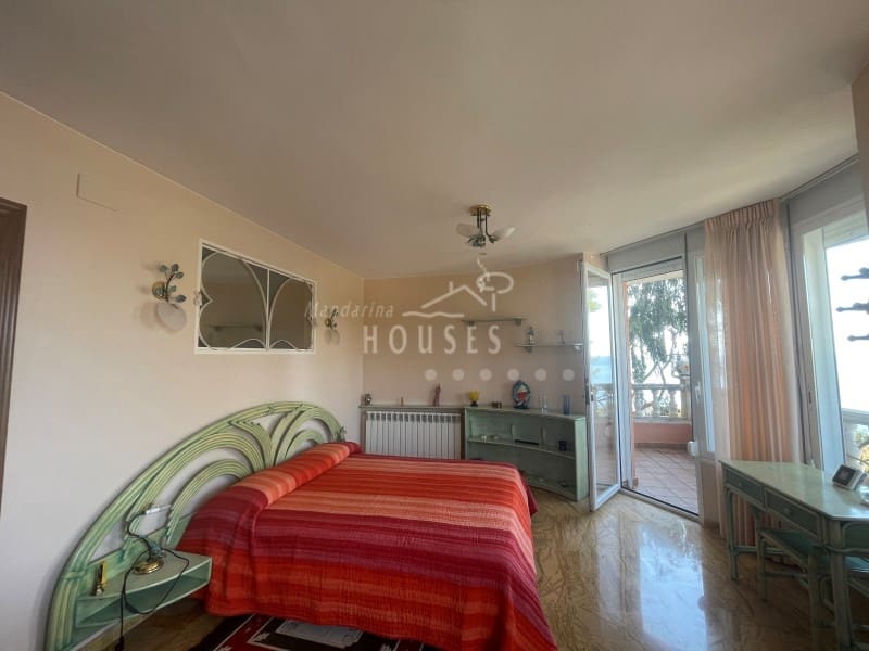 5 sovrum Villa till salu i Lloret de Mar med pool garage - 1 395 000 € (Ref: 3419865)
